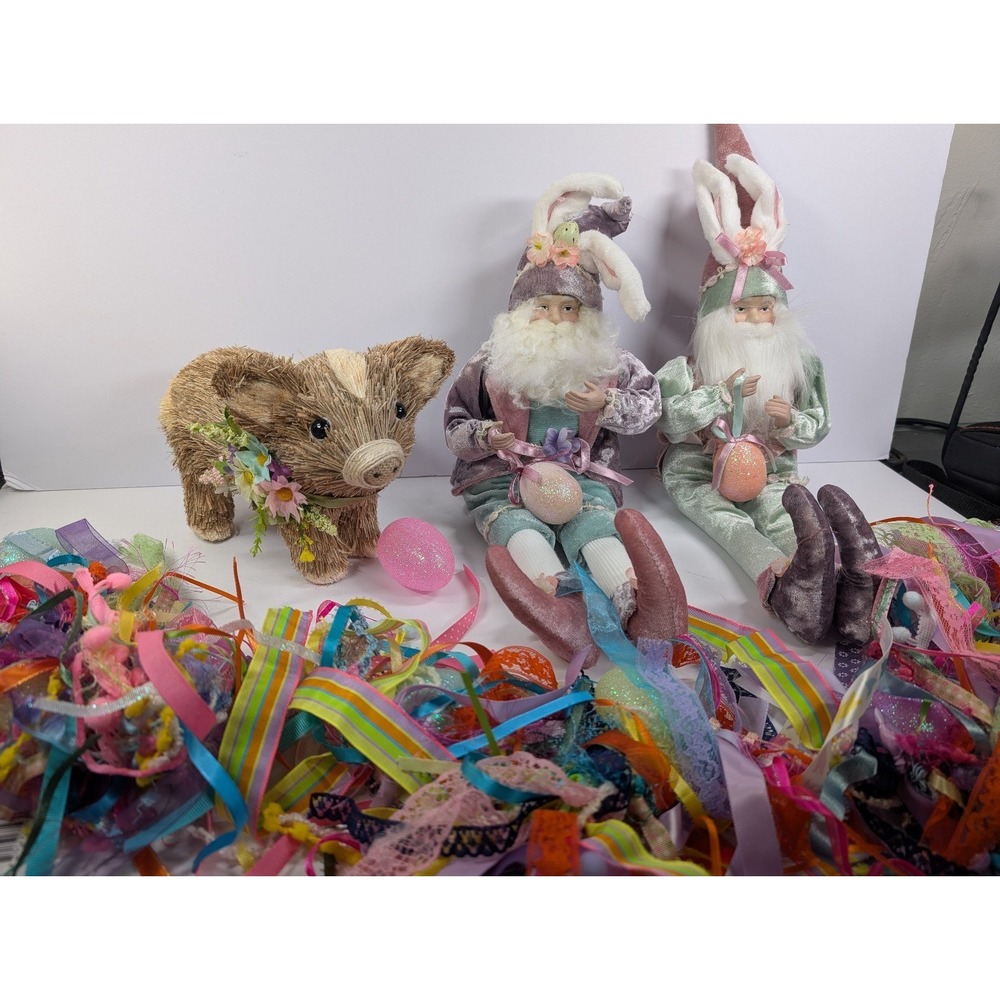 Easter Decor Lot Elves Pig Garland & More